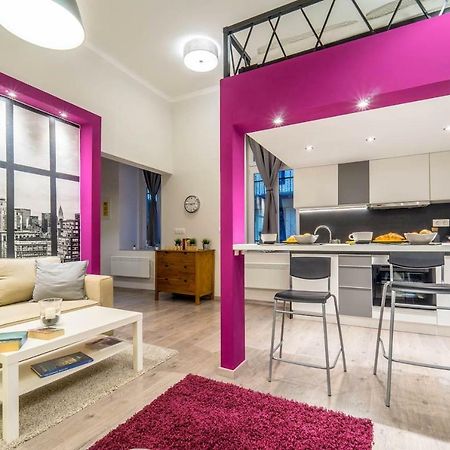 Cozy Downtown Studio Apartment Budapest Exterior photo