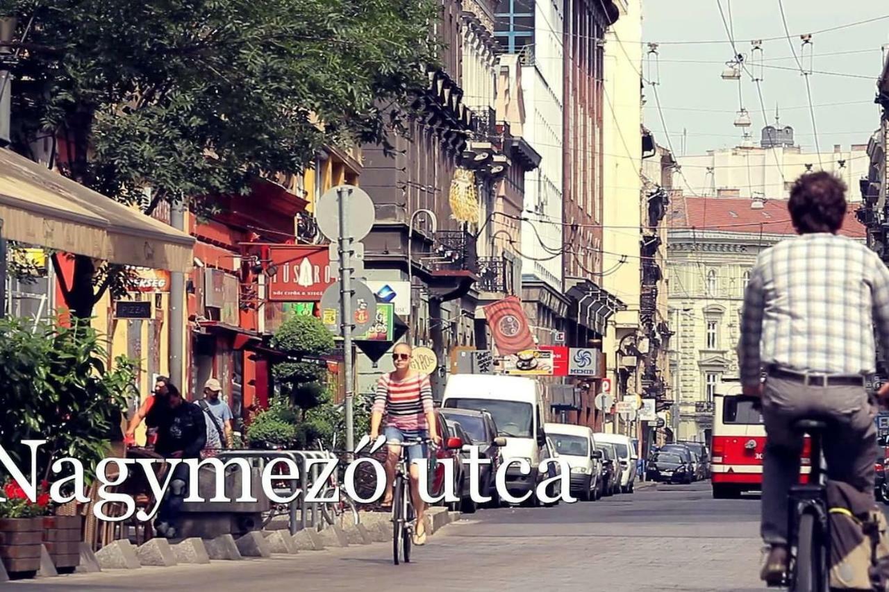 Cozy Downtown Studio Apartment Budapest Exterior photo